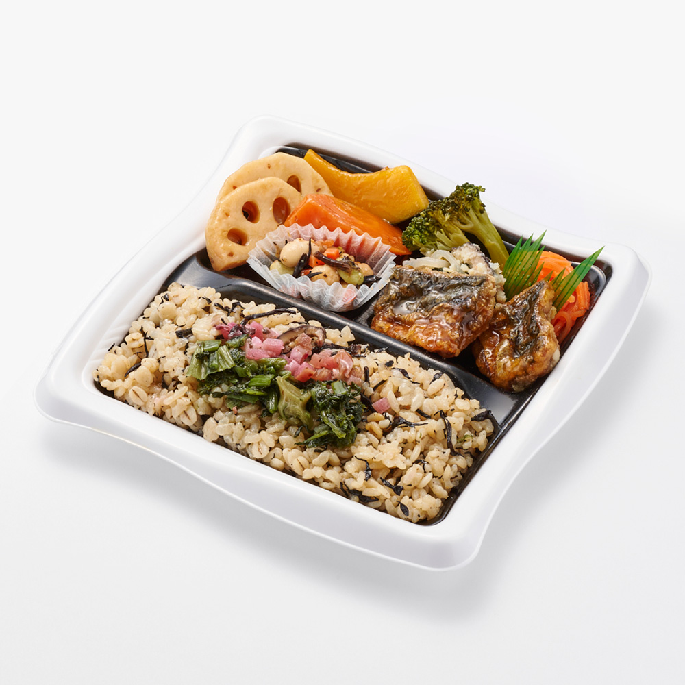 気仙沼産サバと野菜の黒酢あん弁当