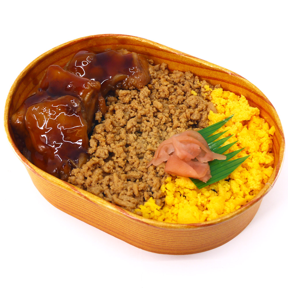 焦がし醤油仕立ての鶏そぼろごはん