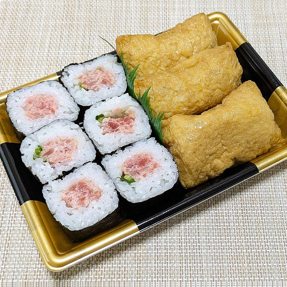 マグロたたき巻いなり